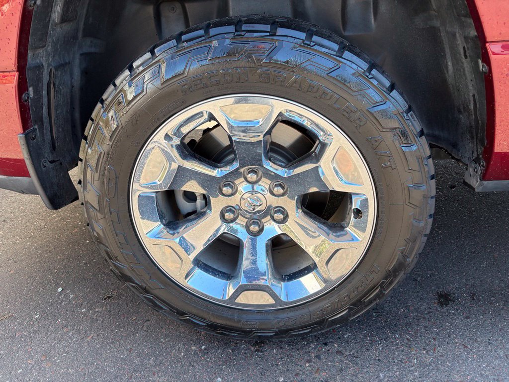 Used 2020 RAM 1500 Big Horn AWD/4WD image 6