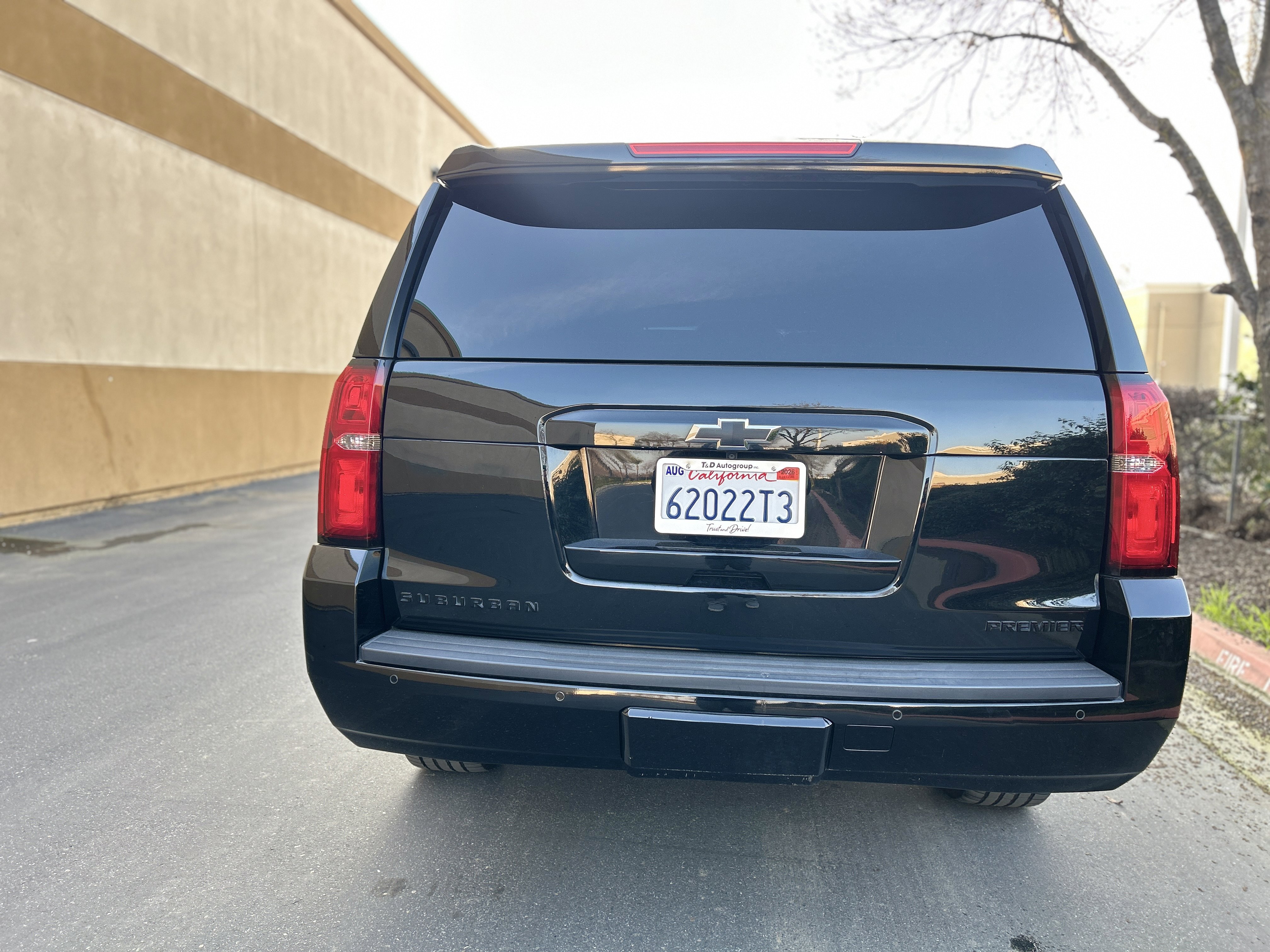 Used 2019 Chevrolet Suburban Premier image 44