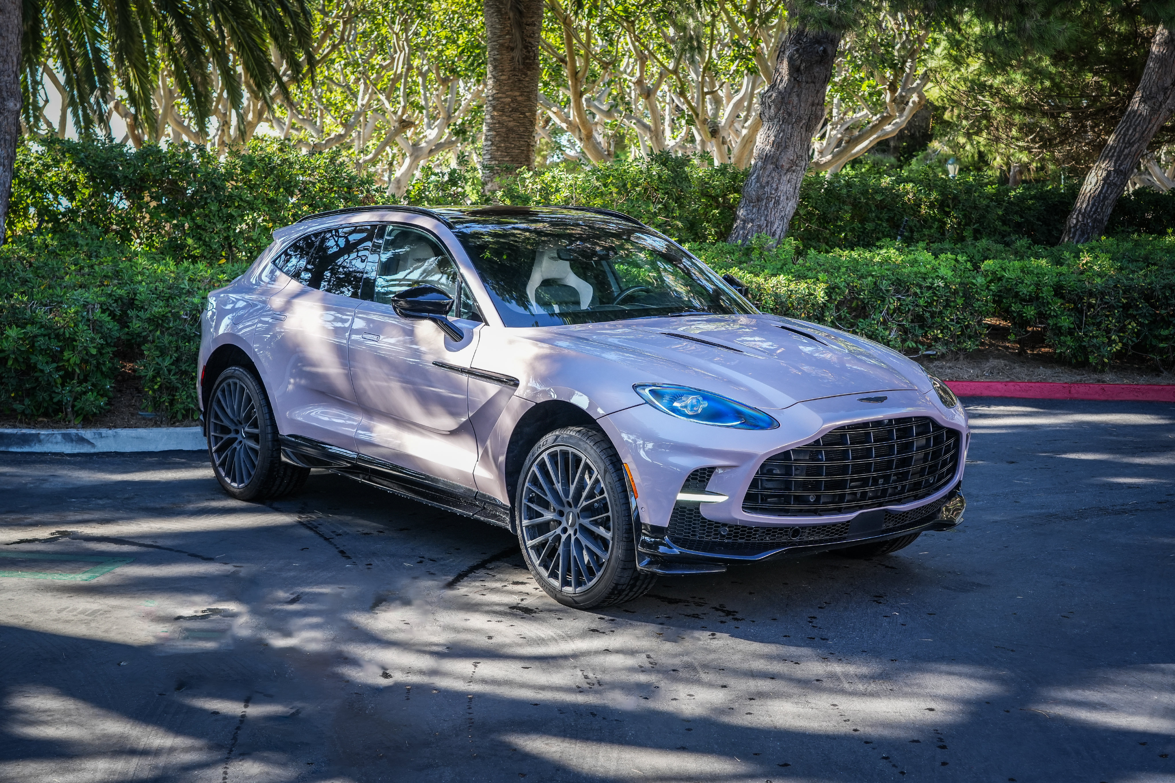Used 2023 Aston Martin DBX 707 AWD/4WD image 1