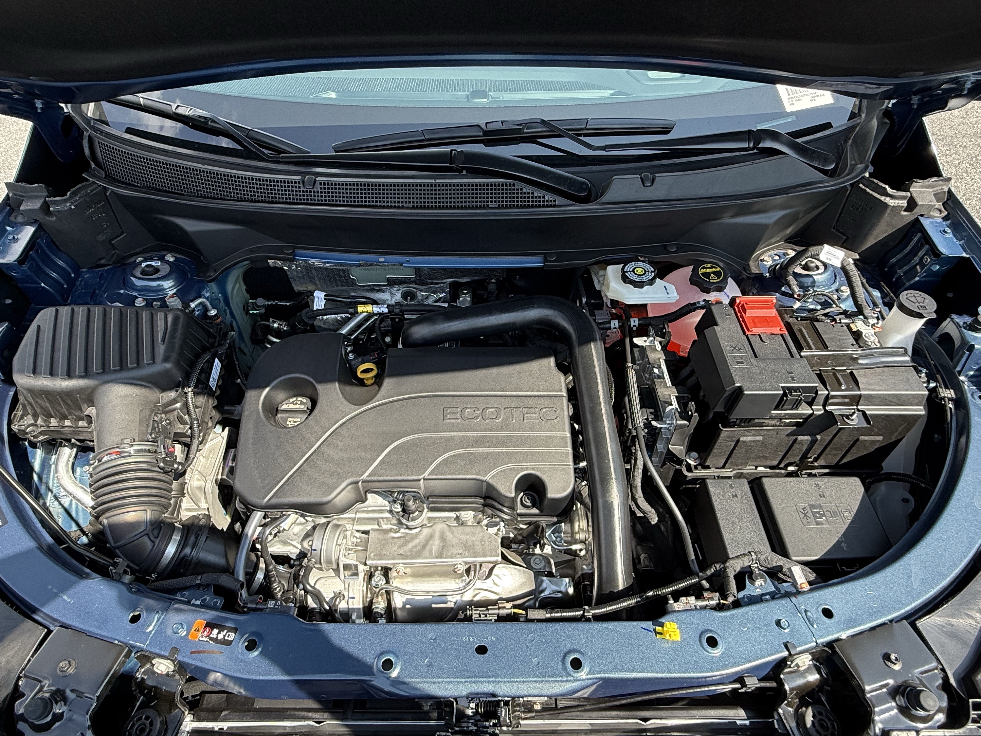 New 2027 Chevrolet Equinox RS w/ Safety and Technology Package FWD image 34