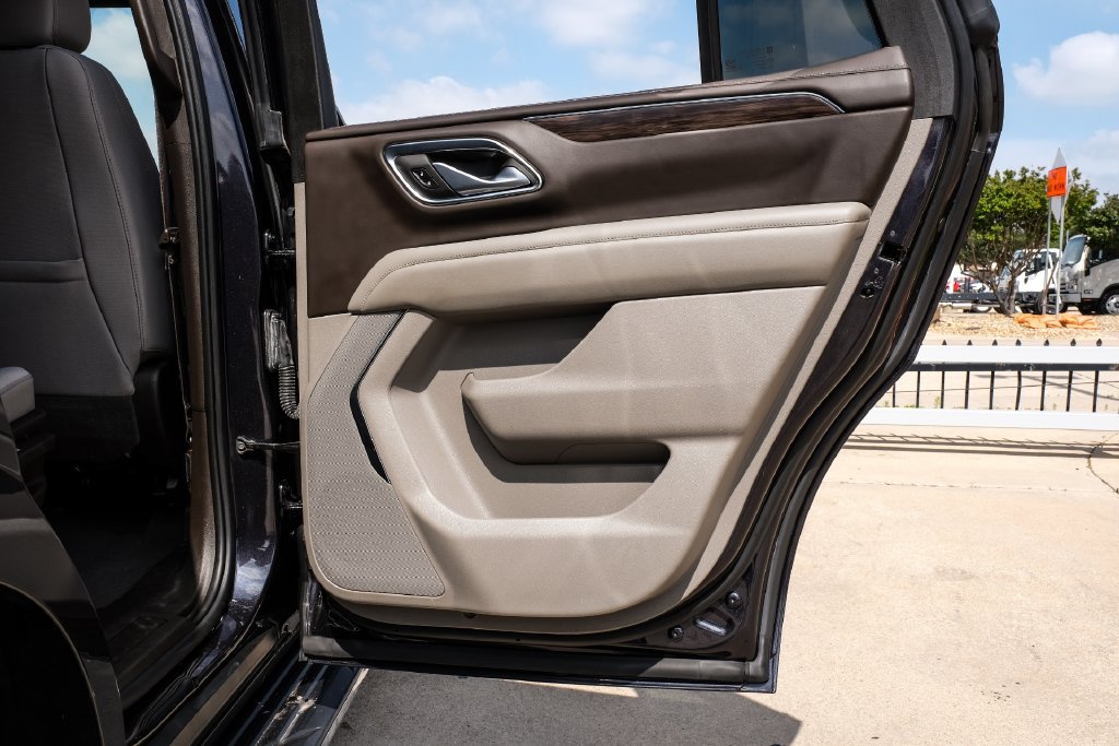 Used 2023 Chevrolet Tahoe LS RWD image 47