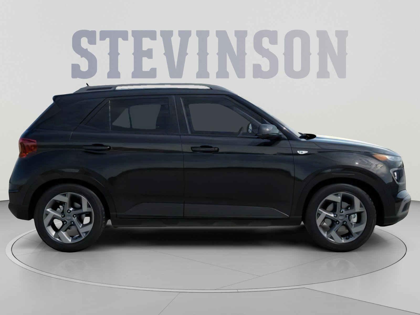 New 2026 Hyundai Venue FWD image 7