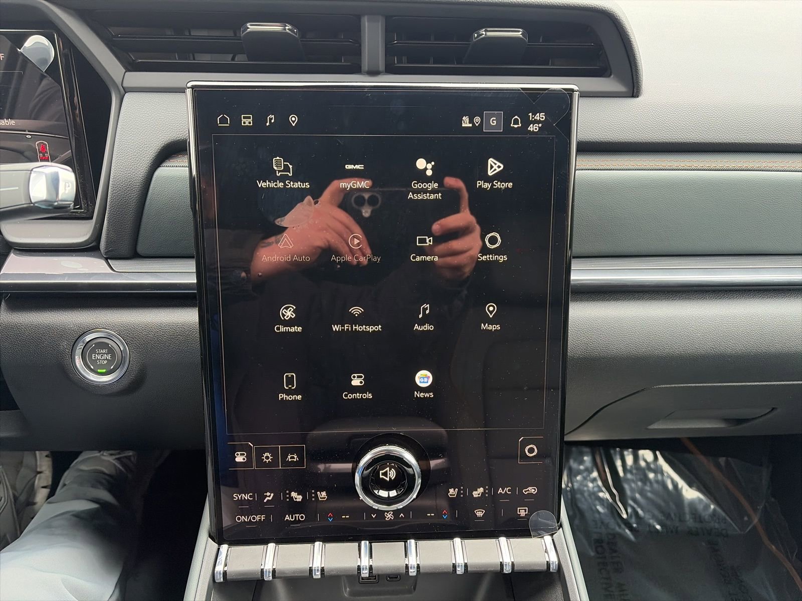 New 2026 GMC Terrain AT4 w/ Convenience Package III image 15