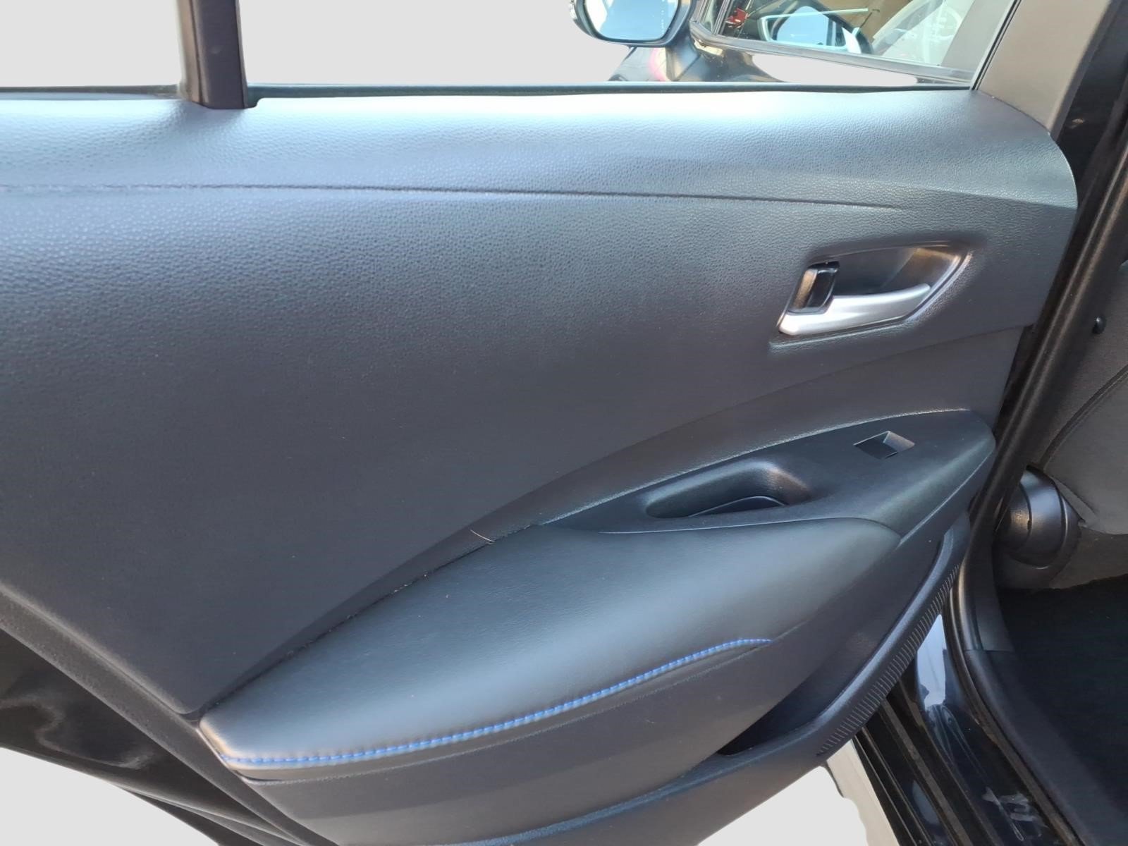 Used 2021 Toyota Corolla SE w/ Carpet Mat Package (TMS) FWD image 15