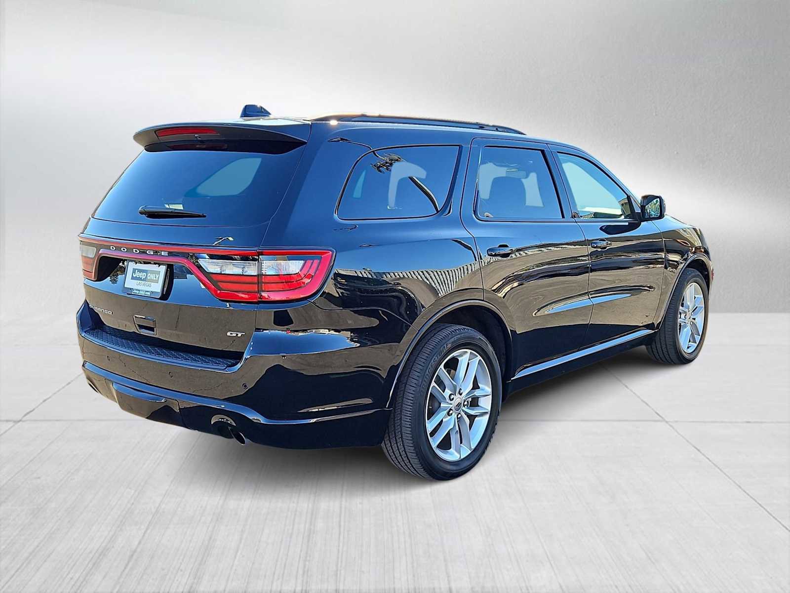 Used 2024 Dodge Durango GT image 8