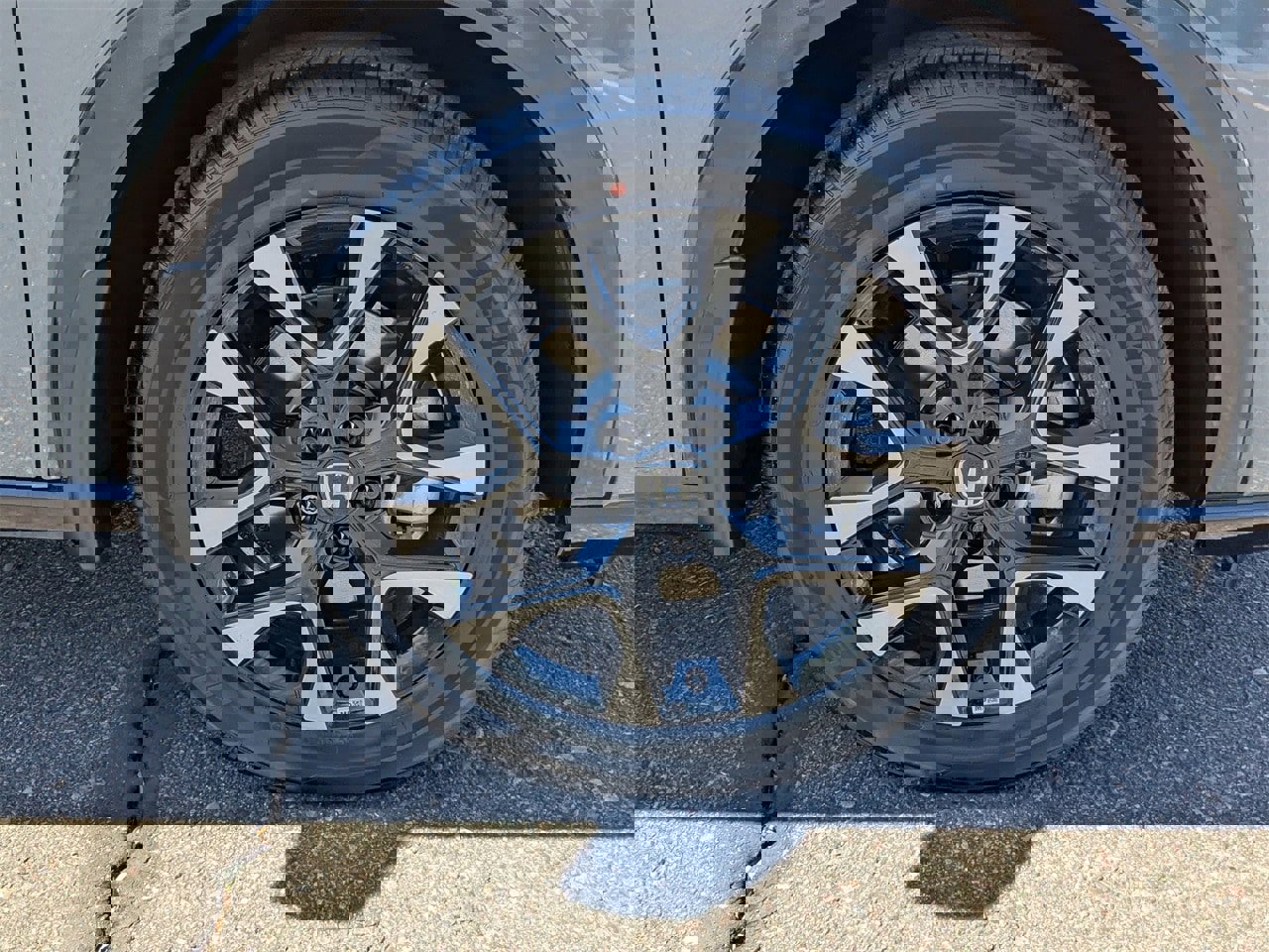 New 2026 Honda HR-V EX-L image 5