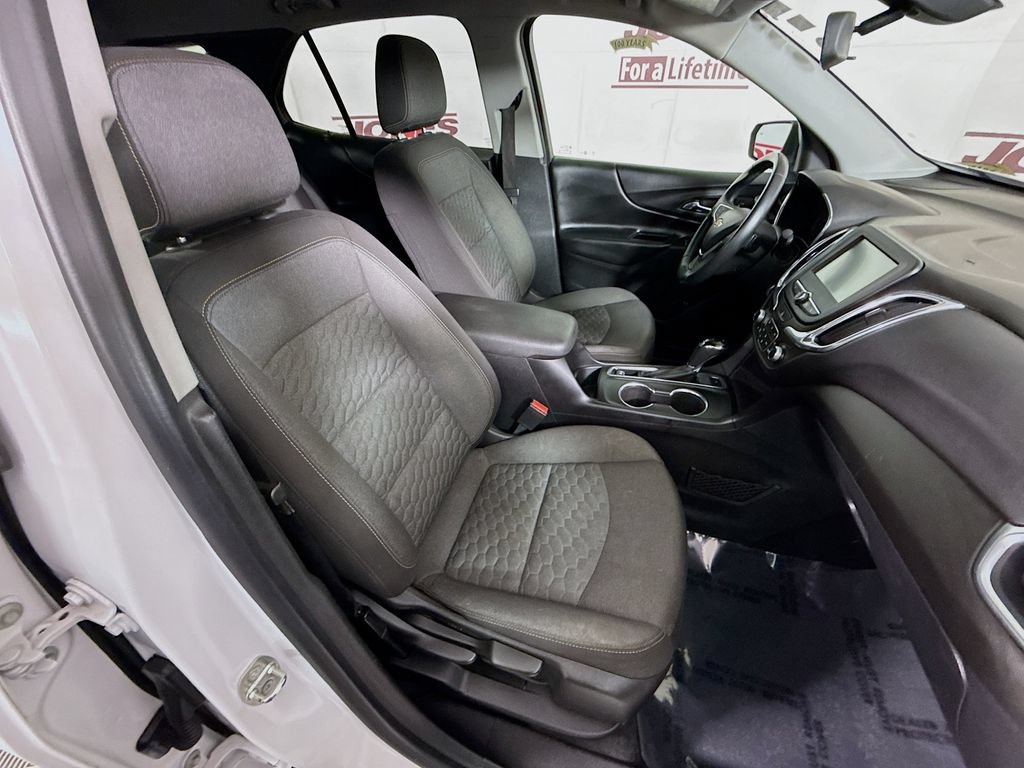 Used 2018 Chevrolet Equinox LT AWD/4WD image 30