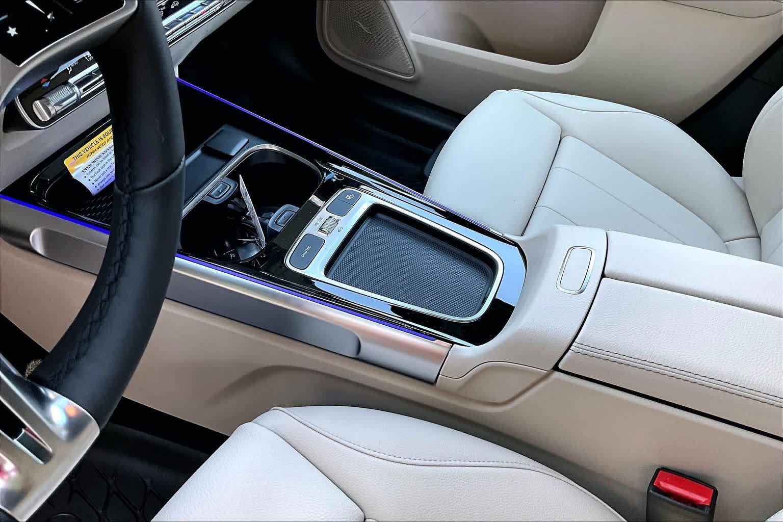 New 2026 Mercedes-Benz GLB 250 4MATIC image 11