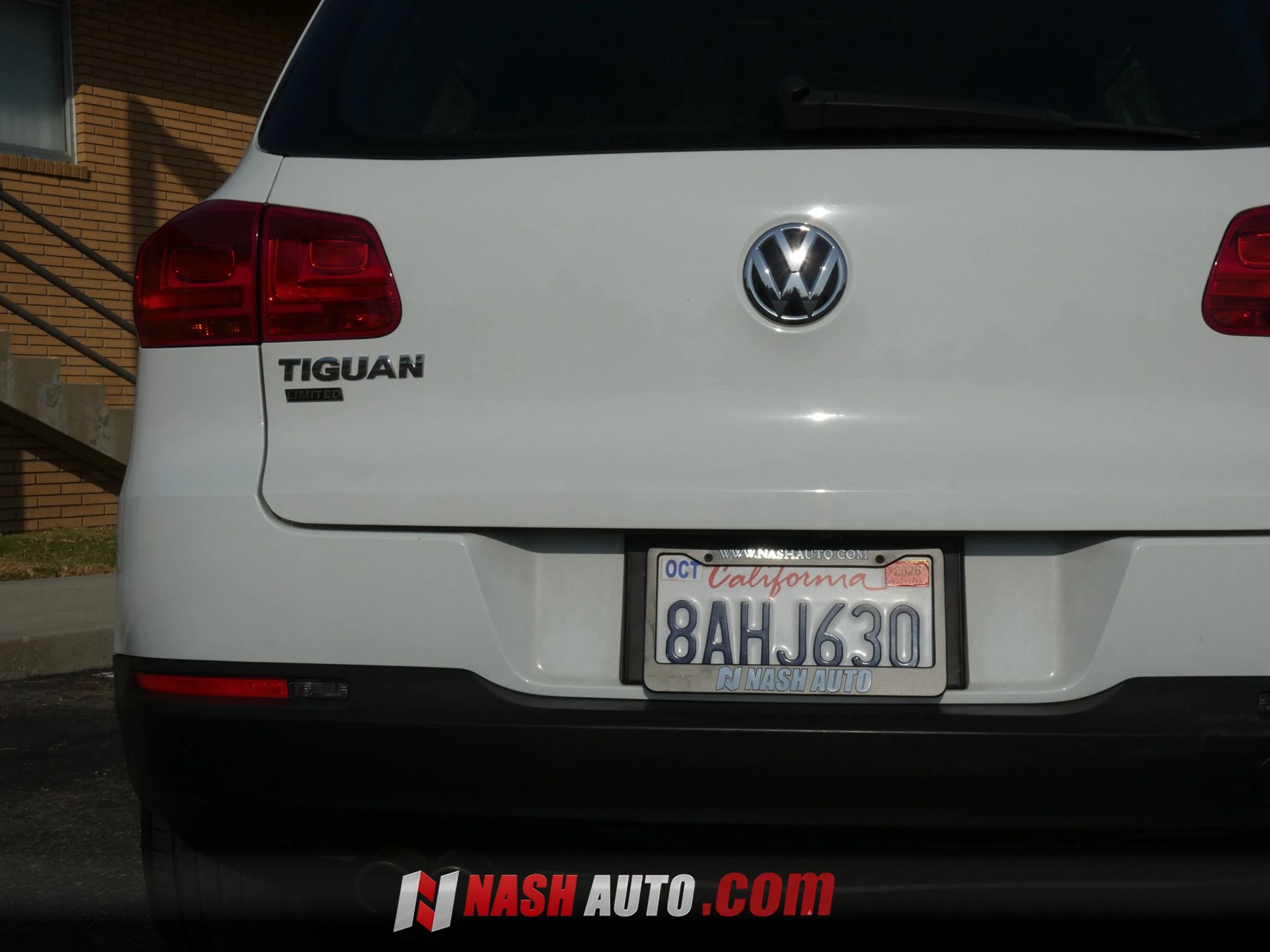 Used 2017 Volkswagen Tiguan S FWD image 11