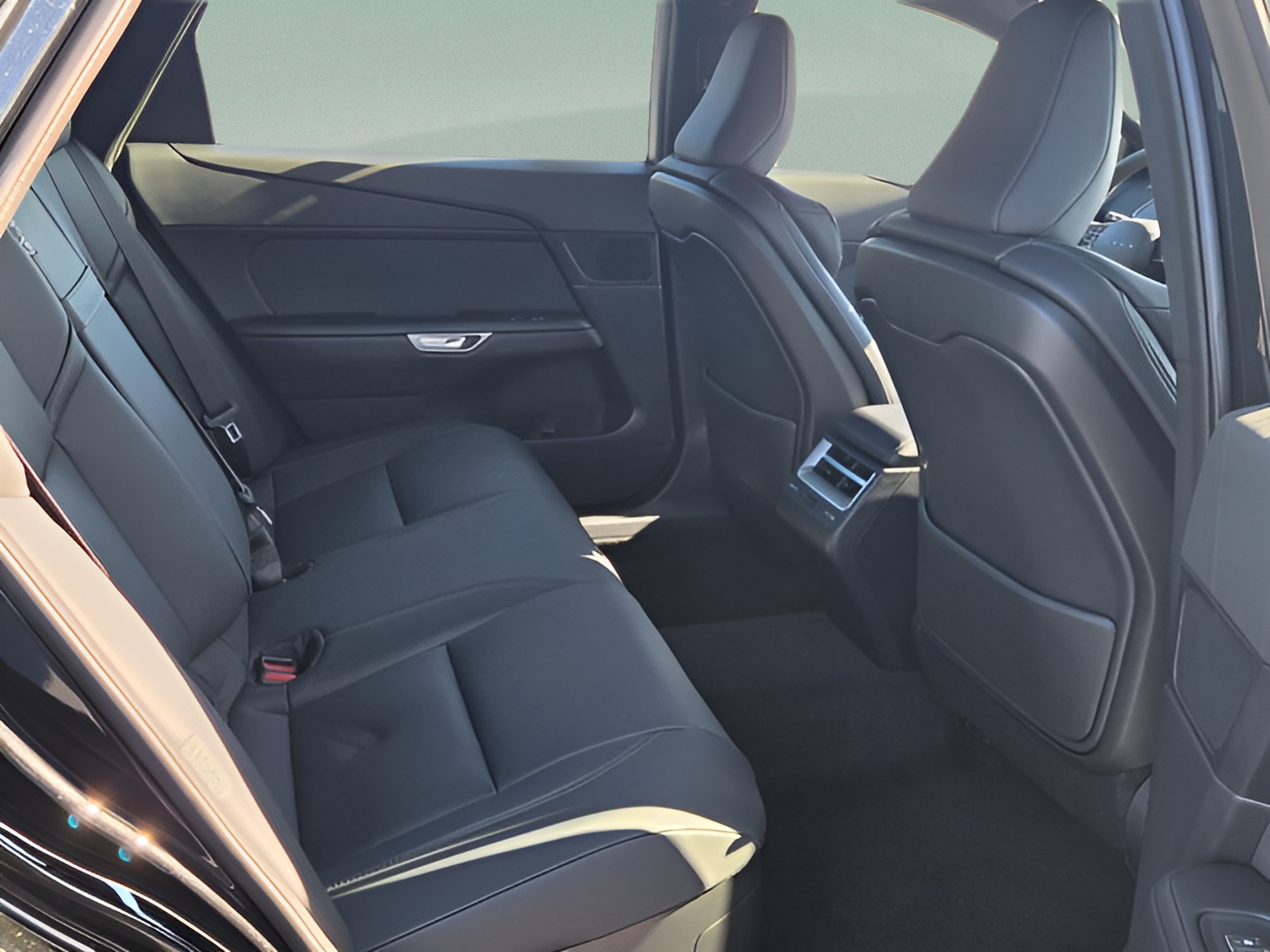 New 2026 Lexus ES 350h w/ Convenience Package FWD image 16