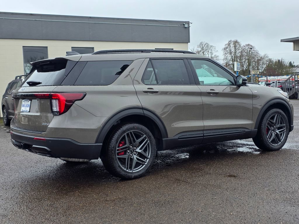 New 2026 Ford Explorer ST-Line w/ ST-Line Street Pack image 39