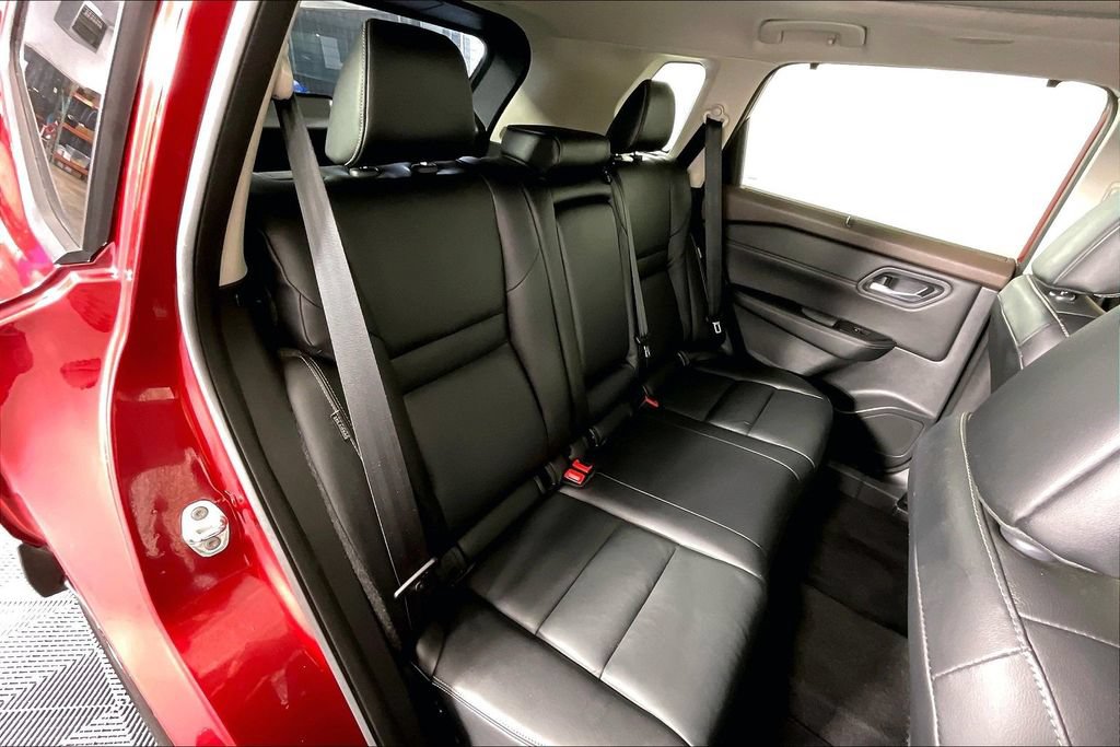 Used 2023 Nissan Rogue SL w/ SL Premium Package FWD image 34