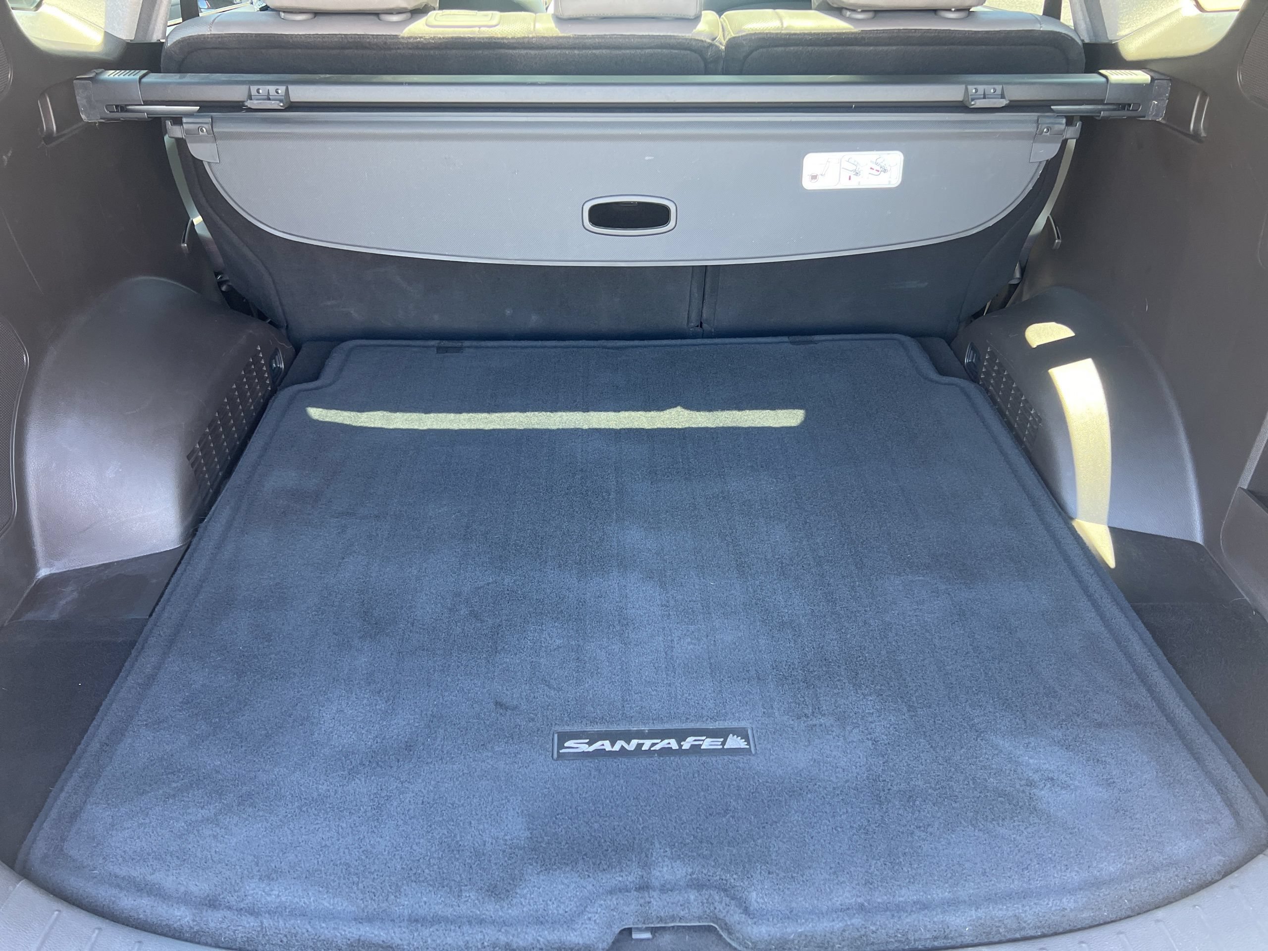 Used 2019 Hyundai Santa Fe Limited AWD/4WD image 27