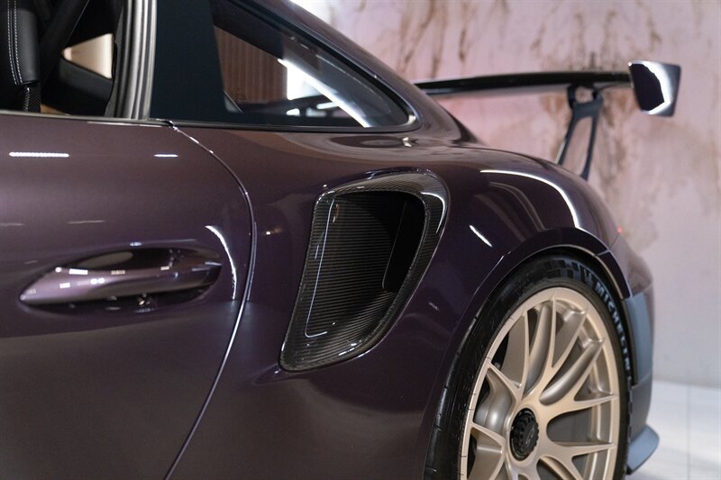 Used 2018 Porsche 911 GT2 RS RWD image 12