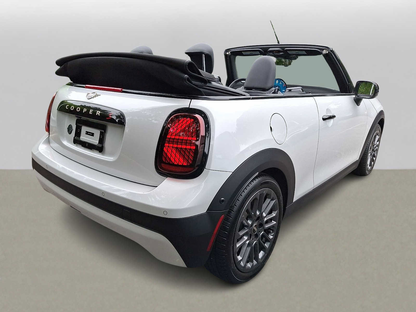 Certified 2026 MINI Cooper S FWD image 4