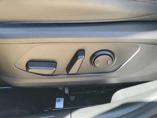 Used 2022 Hyundai Santa Cruz Limited image 12