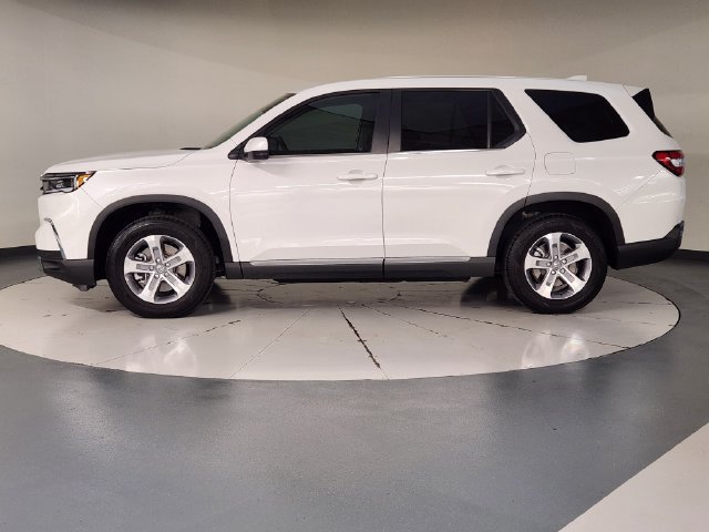 Used 2025 Honda Pilot EX-L image 5