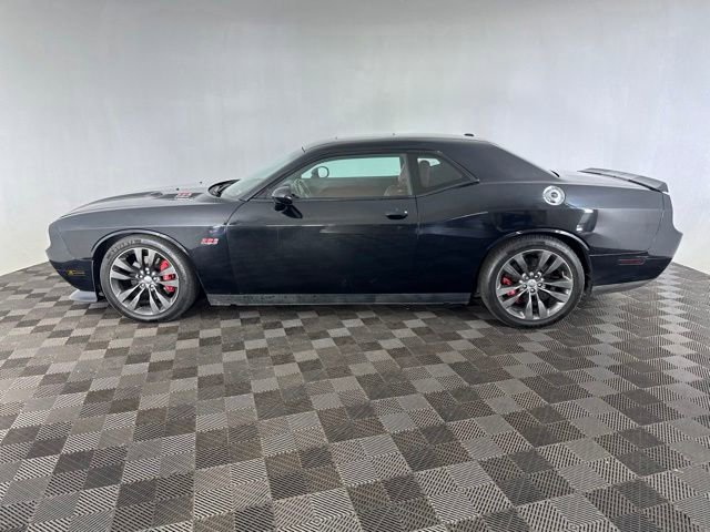 Used 2013 Dodge Challenger SRT8 w/ Harman Kardon Audio Group RWD image 10