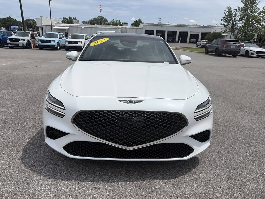 Used 2023 Genesis G70 2.0T w/ Sport Prestige Package RWD image 10