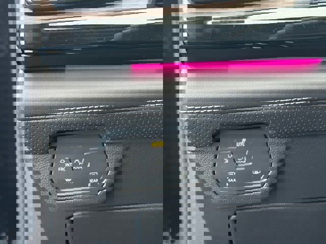 New 2026 Volkswagen Atlas SEL Premium R-Line image 24