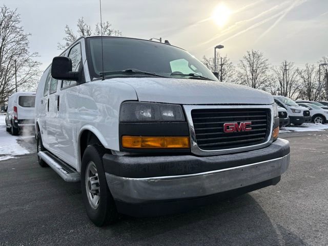 Used 2024 GMC Savana 2500 w/ Driver Convenience Package image 15