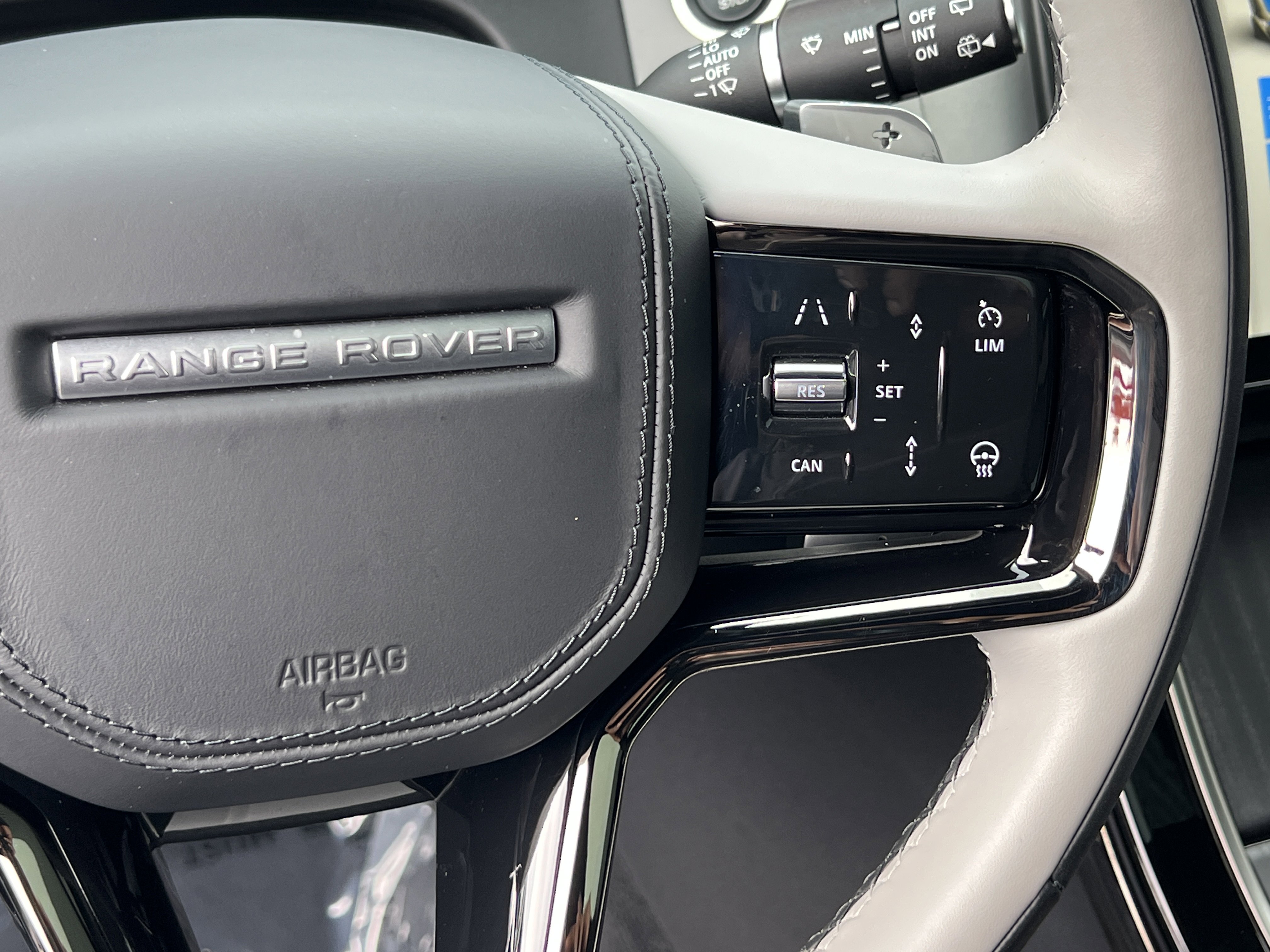 Certified 2026 Land Rover Range Rover Velar S image 29