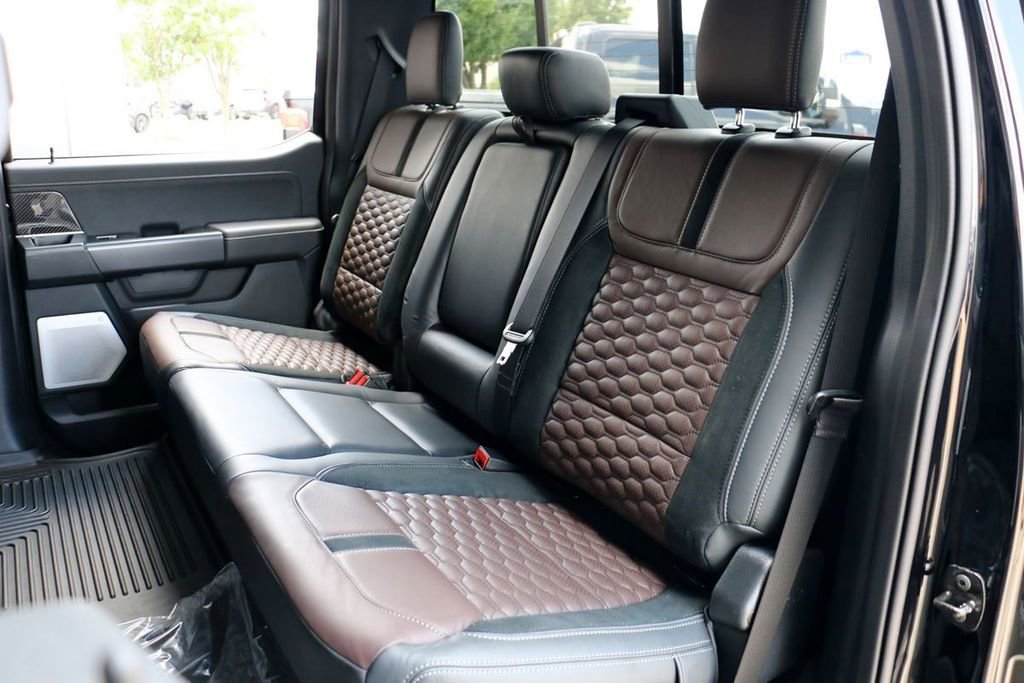 New 2025 Ford F150 Lariat w/ Equipment Group 502A High image 22