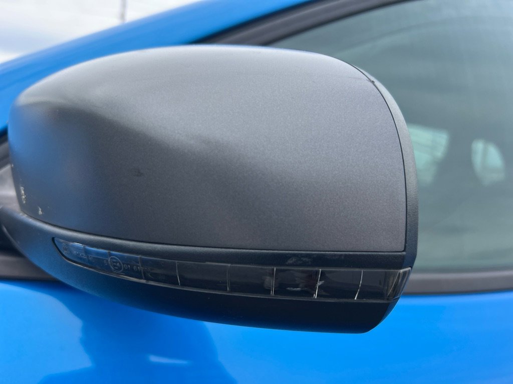 Used 2019 Jeep Cherokee Trailhawk w/ Cold Weather Group AWD/4WD image 10