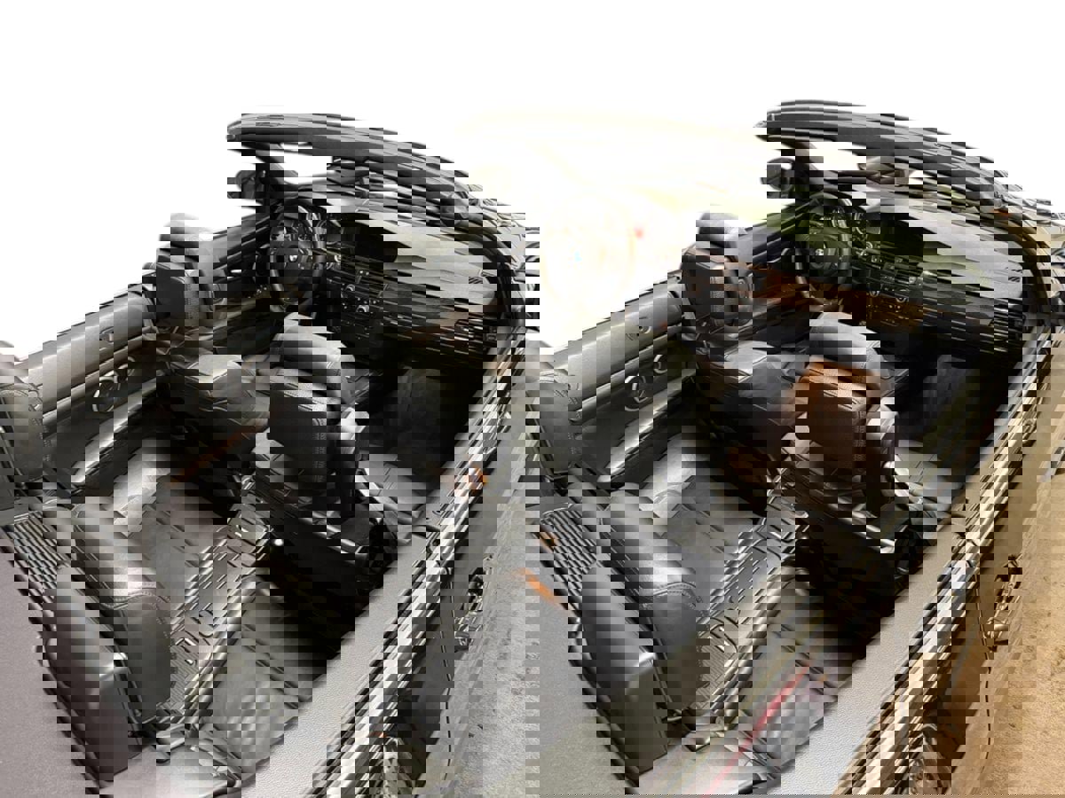 Used 2011 BMW M3 Convertible image 11