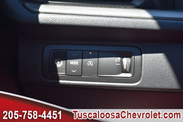 New 2027 Chevrolet Traverse LT w/ Driver Confidence Package FWD image 35