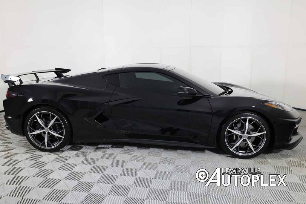 Used 2023 Chevrolet Corvette Stingray w/ Stealth Interior Trim Package image 4