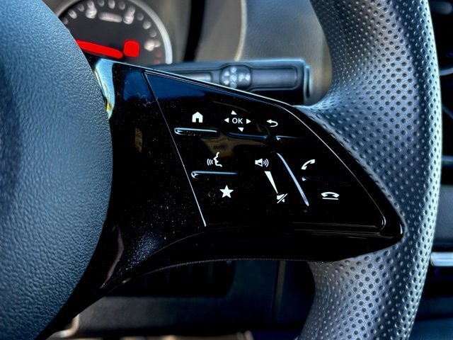 Used 2025 Mercedes-Benz Sprinter 2500 image 18