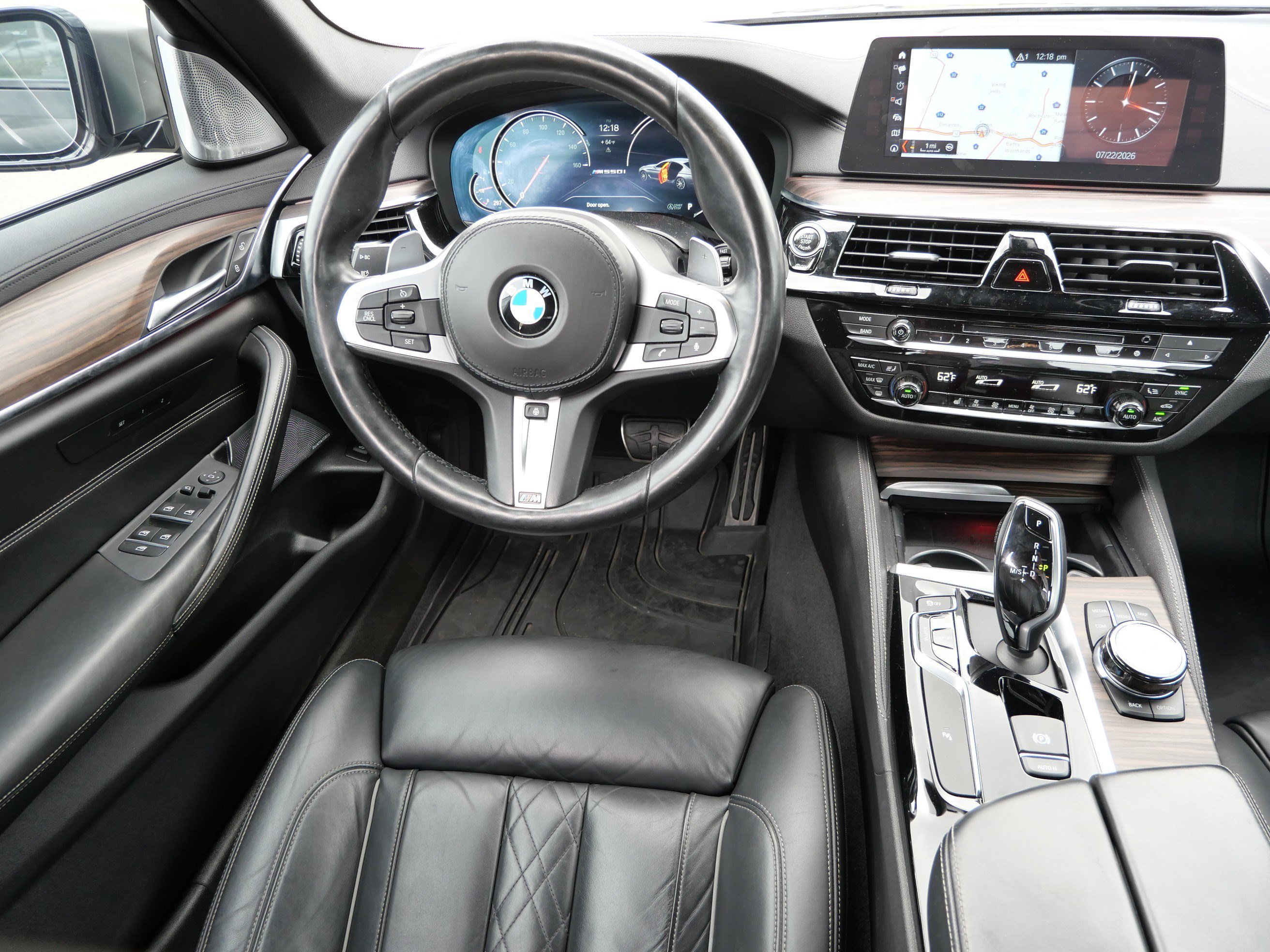 Used 2018 BMW M550i xDrive AWD/4WD image 9