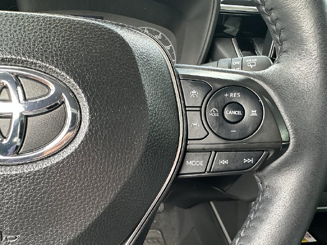 Certified 2023 Toyota Corolla Cross LE FWD image 26