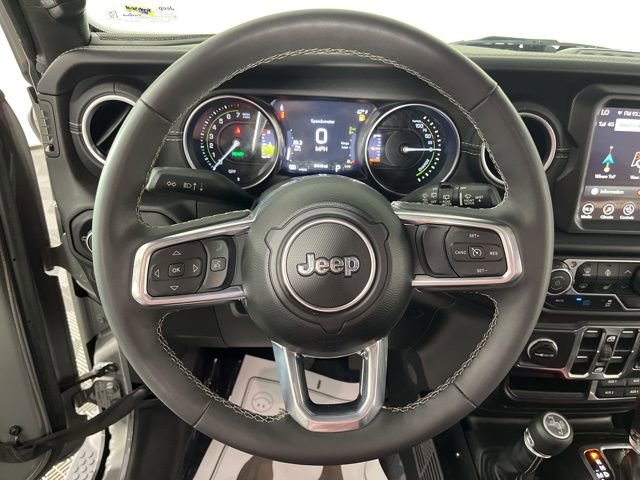 Used 2023 Jeep Wrangler Unlimited Sahara w/ Cold Weather Group image 20