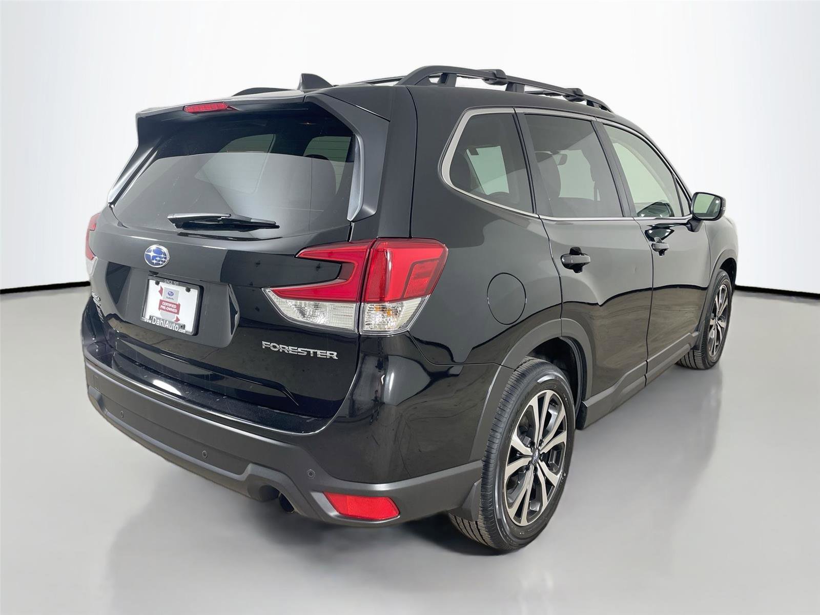 Used 2024 Subaru Forester Limited AWD/4WD image 13