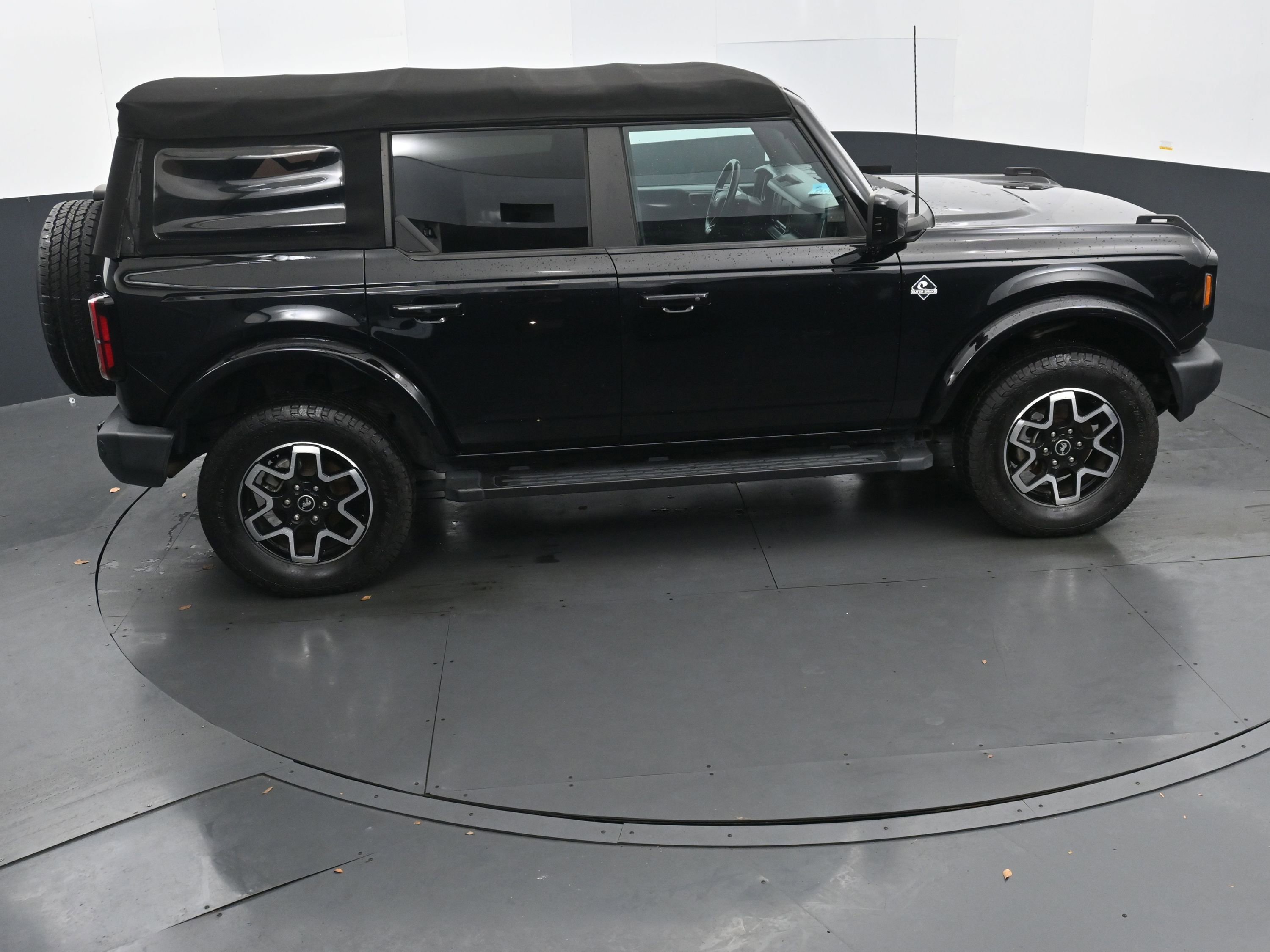 Used 2022 Ford Bronco Outer Banks image 31