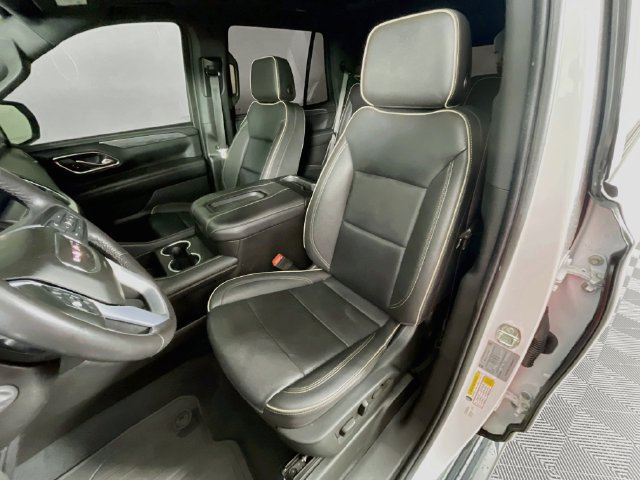 Used 2022 GMC Yukon SLT w/ SLT Premium Package AWD/4WD image 23
