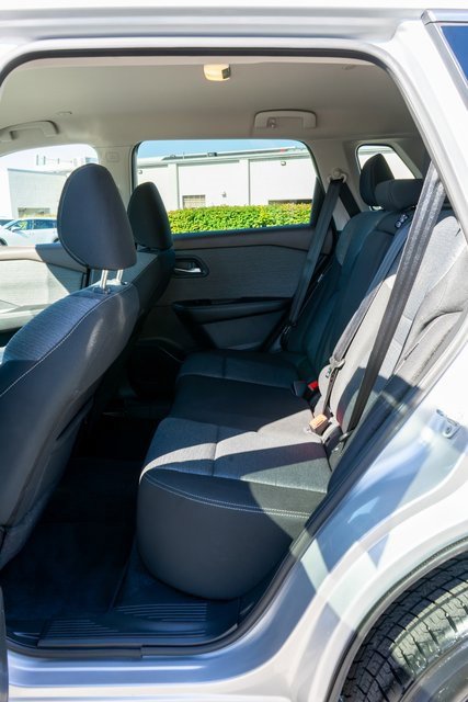 Used 2022 Nissan Rogue SV image 12