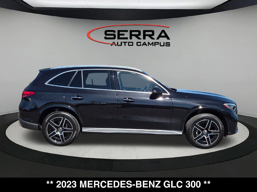 Used 2023 Mercedes-Benz GLC 300 4MATIC image 13
