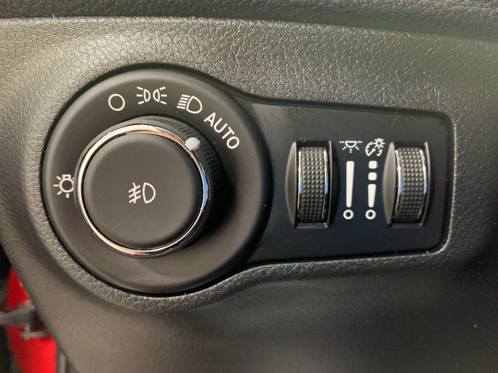 Used 2019 Jeep Compass Trailhawk image 12