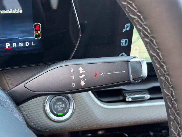 New 2027 Chevrolet Equinox LT w/ Convenience Package II FWD image 20