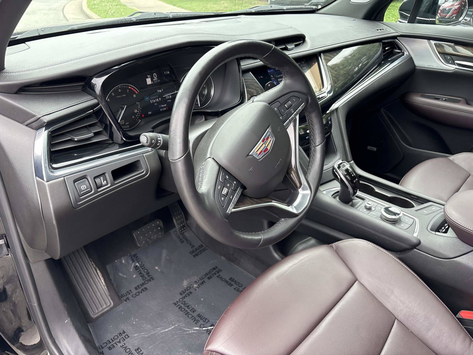 Used 2020 Cadillac XT6 Premium Luxury FWD image 18