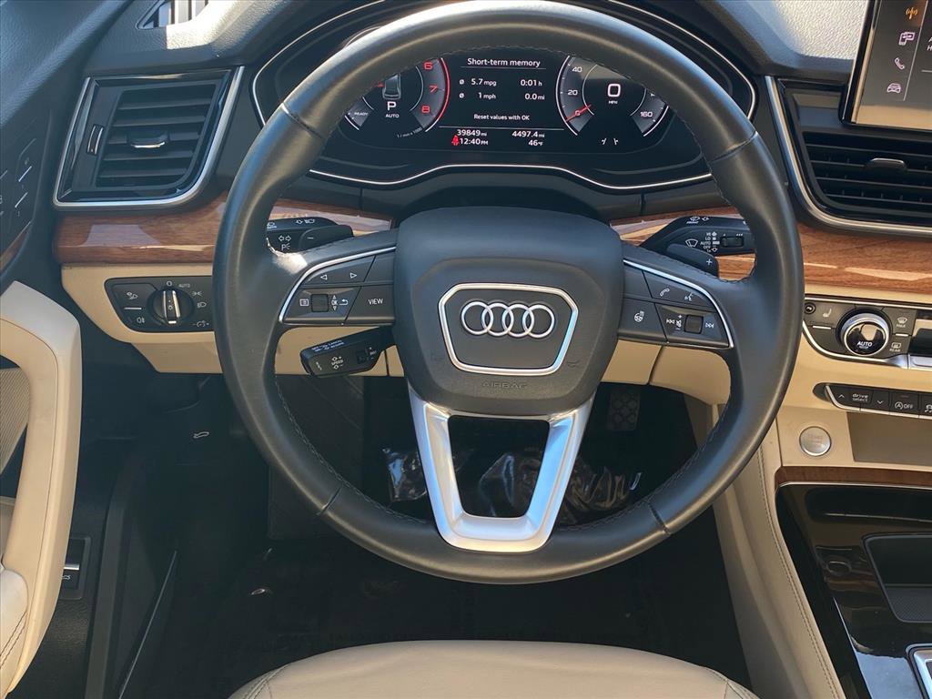 Used 2023 Audi Q5 2.0T Premium Plus w/ Premium Plus Package image 3