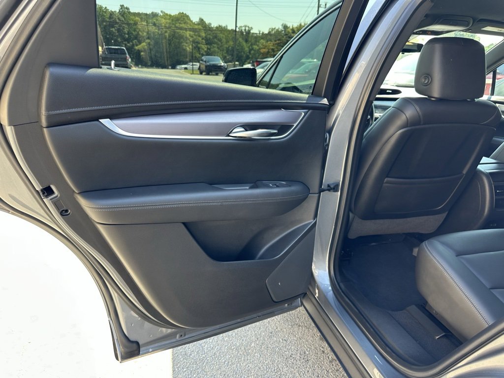 Used 2021 Cadillac XT5 Luxury image 18