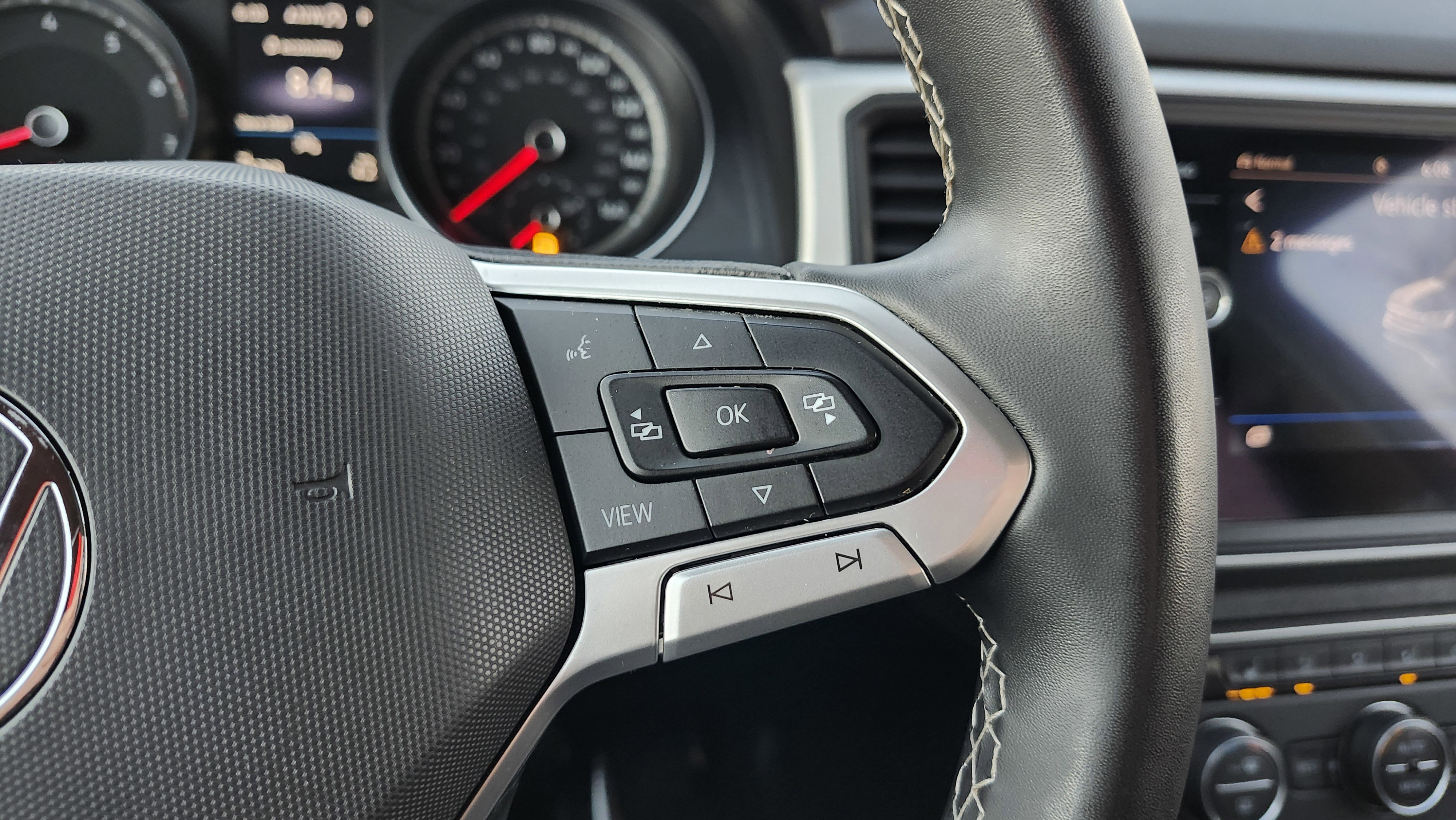 Used 2021 Volkswagen Atlas SE w/ Panoramic Sunroof Package image 37