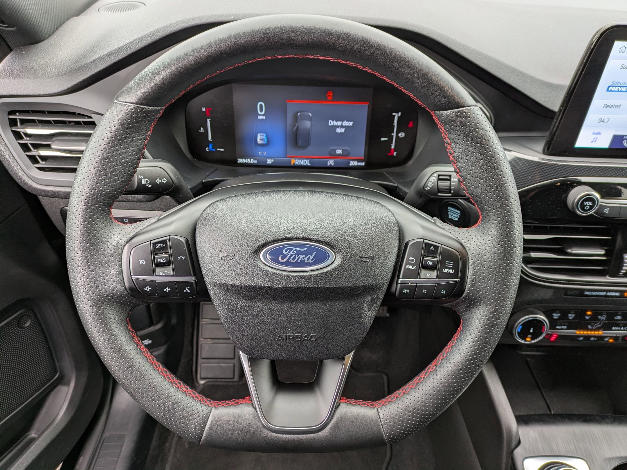 Used 2025 Ford Escape ST-Line Select image 9