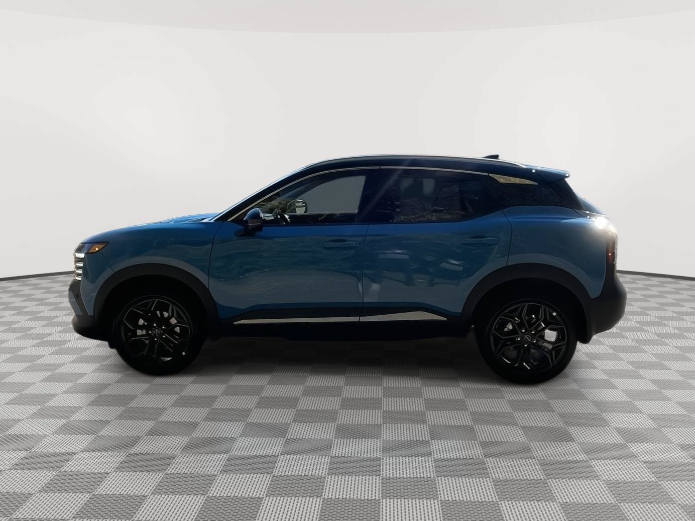 New 2027 Nissan Kicks SR AWD/4WD image 8