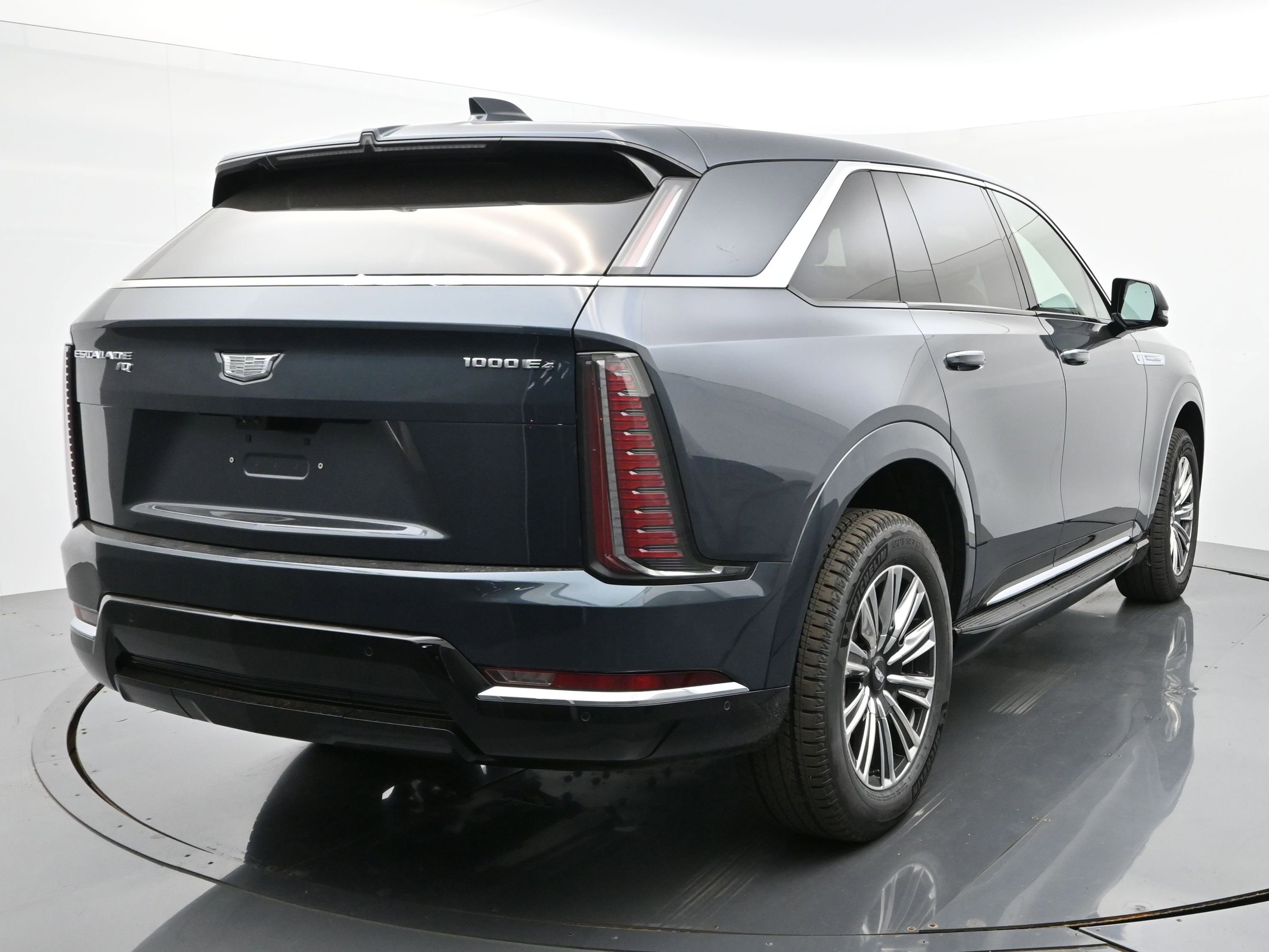New 2026 Cadillac Escalade IQ Luxury 1 w/ LPO, Floor Liner Package image 5