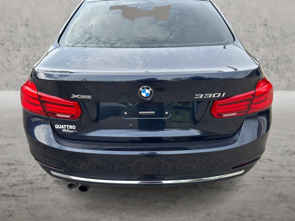 Used 2017 BMW 330i xDrive Sedan AWD/4WD image 14